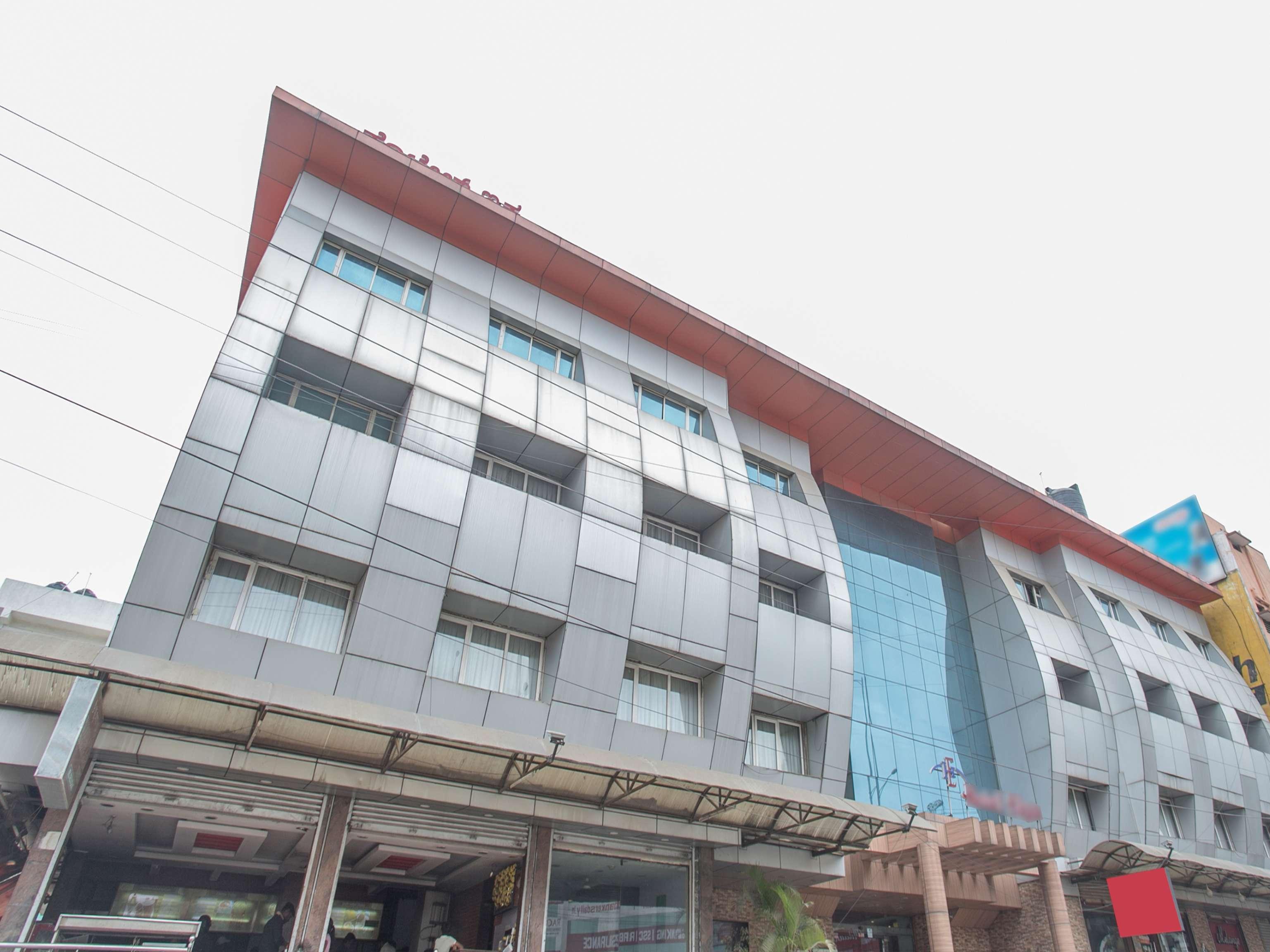 Capital O 14972 Hotel Ekaa Bangalore Buitenkant foto