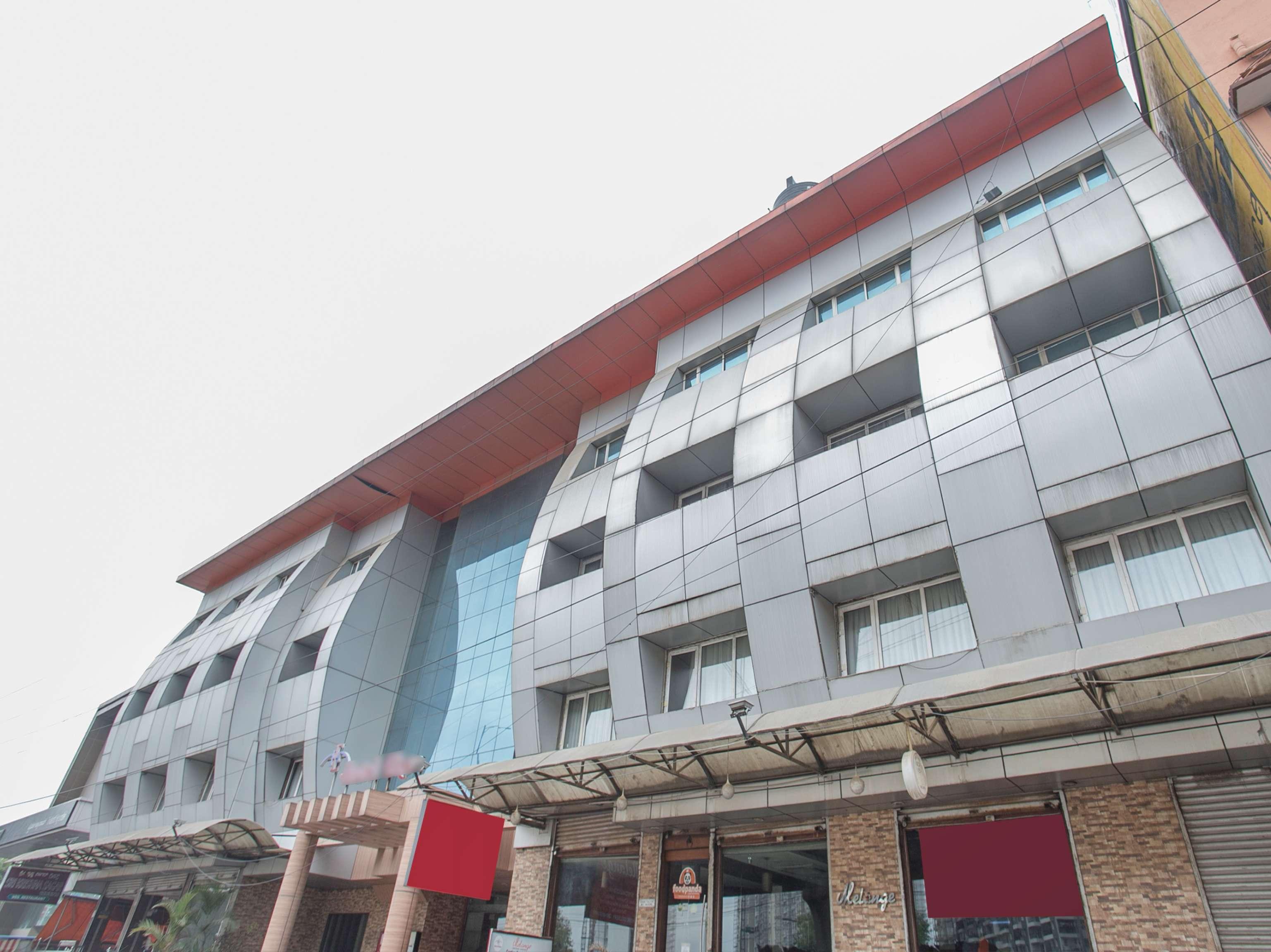 Capital O 14972 Hotel Ekaa Bangalore Buitenkant foto