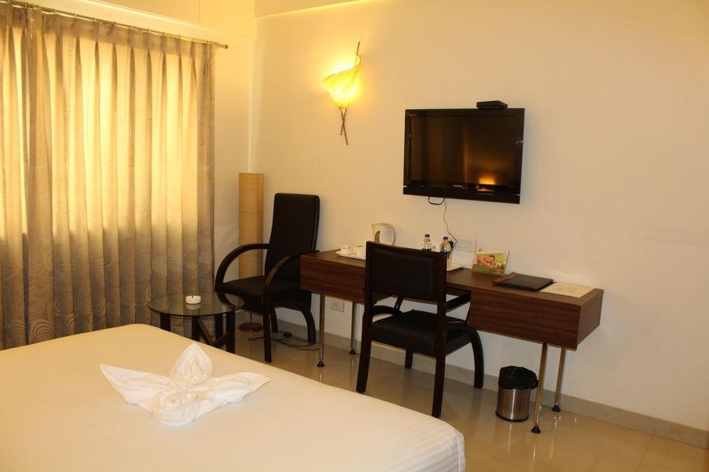 Capital O 14972 Hotel Ekaa Bangalore Buitenkant foto