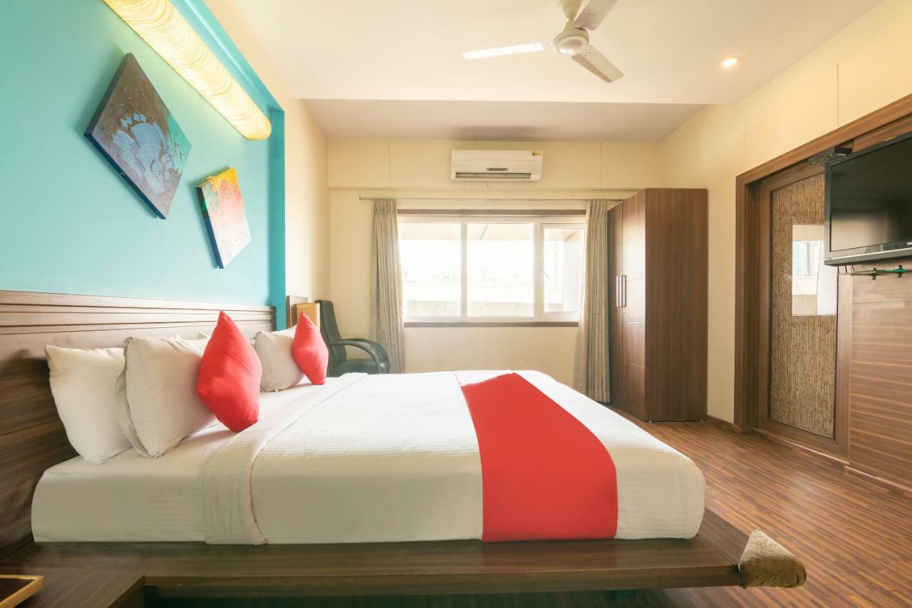Capital O 14972 Hotel Ekaa Bangalore Buitenkant foto